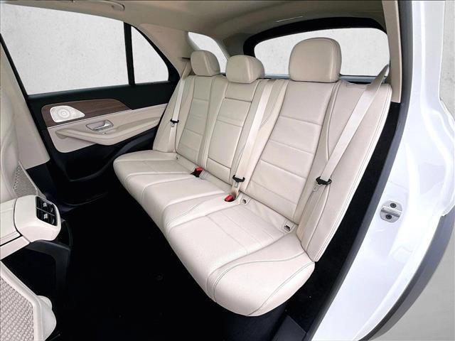 2026 Mercedes-BENZ GLE 缩略图 12