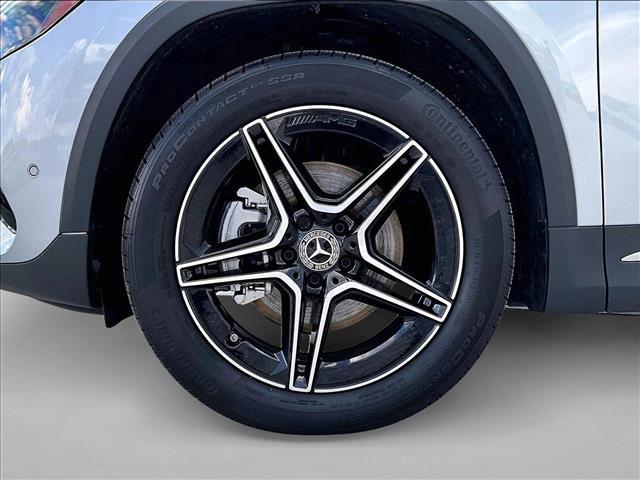 MERCEDES-BENZ GLA-CLASS - 10