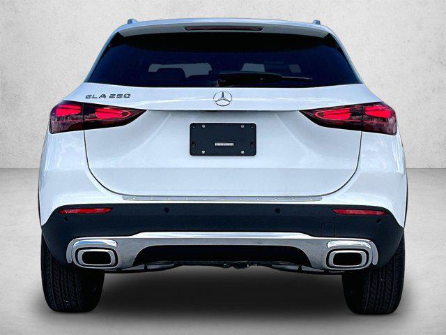 2026 Mercedes-BENZ GLA 缩略图 4