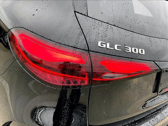 2026 Mercedes-BENZ GLC — миниатюра 27