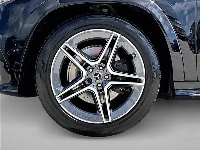 MERCEDES-BENZ GLS - 10