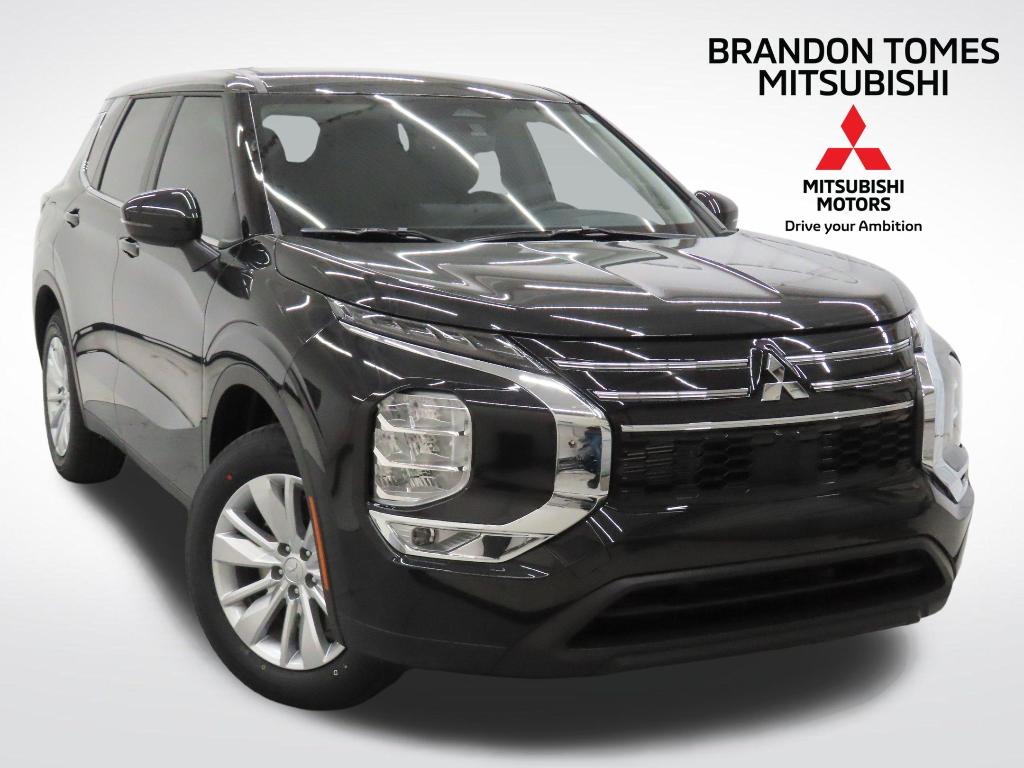 New 2026 Mitsubishi Outlander ES