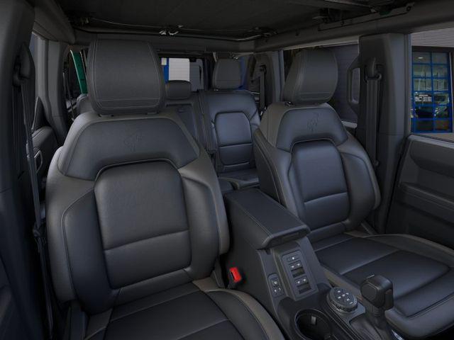 FORD BRONCO - 10