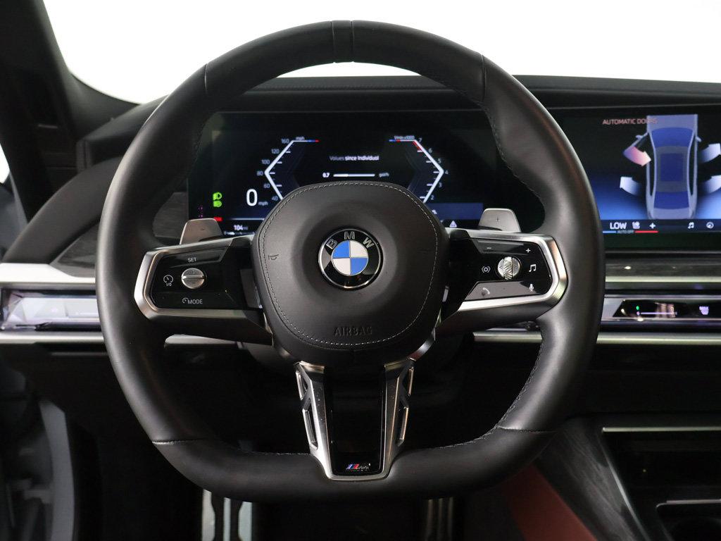 صورة مصغرة 38 لـ 2024 BMW 760 XDRIVE