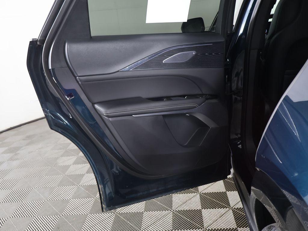 2024 Cadillac LYRIQ LUXURY 缩略图 26