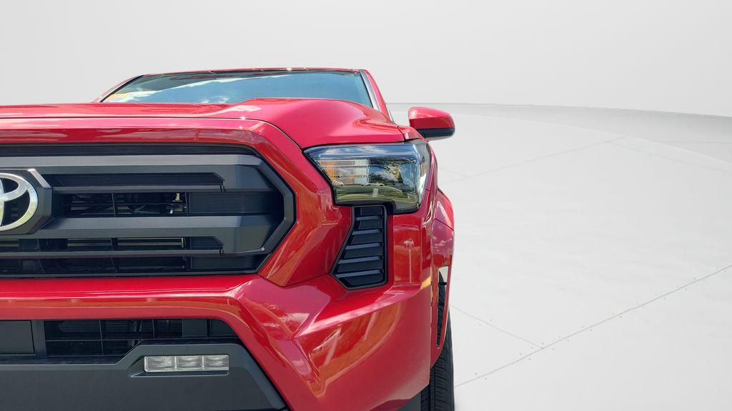صورة 9 لـ 2026 Toyota TACOMA SR5