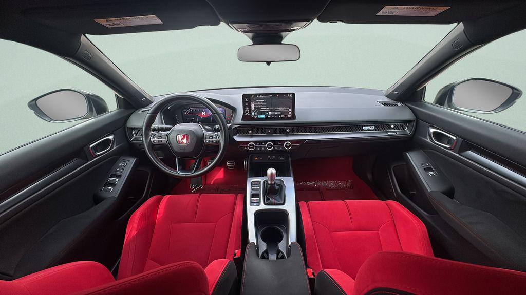 صورة 11 لـ 2023 Honda CIVIC TYPE R TOURING