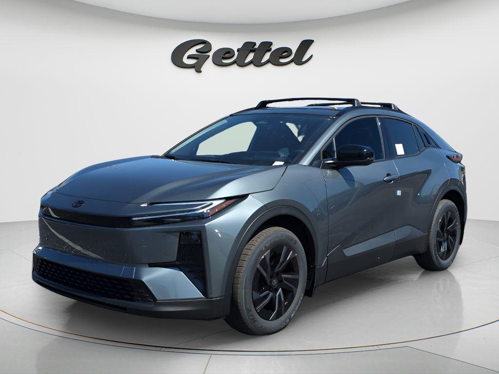 New 2026 Toyota C-HR SE