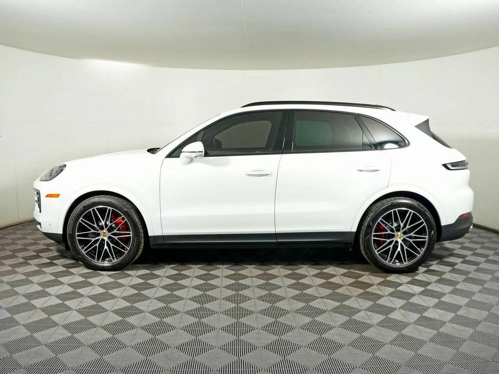 PORSCHE CAYENNE - 2