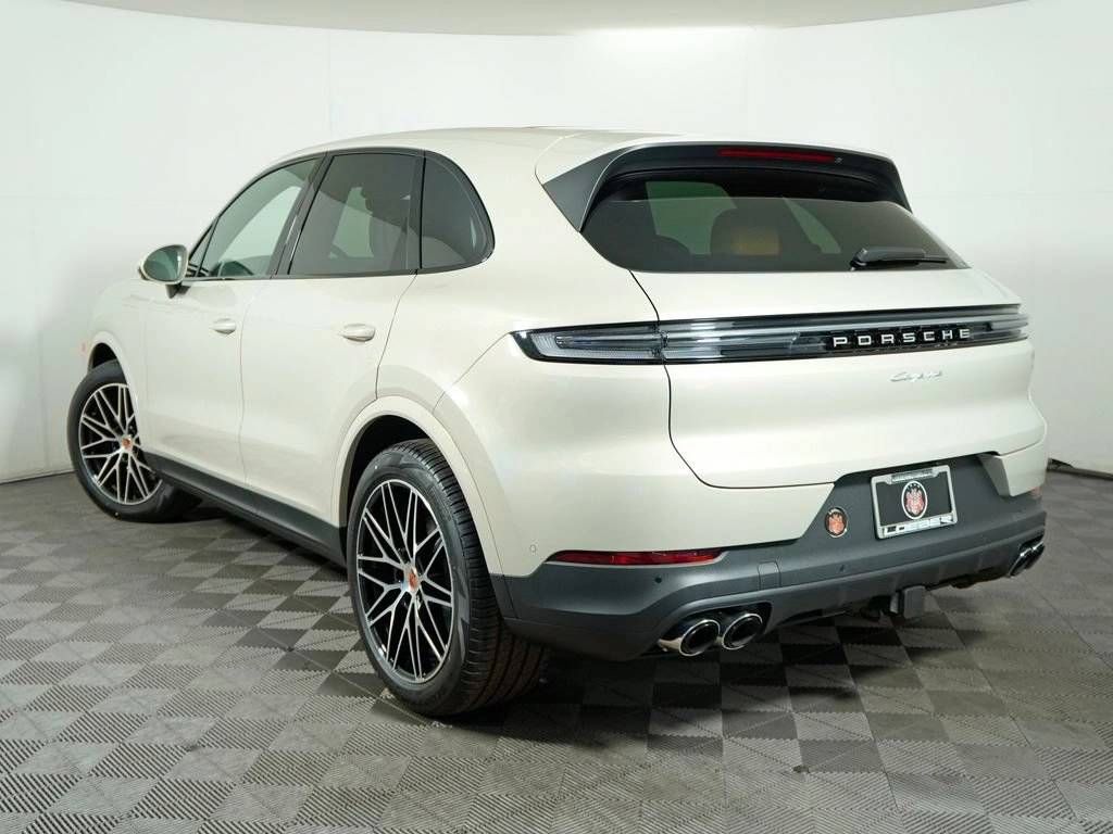 2026 Porsche CAYENNE 照片 3