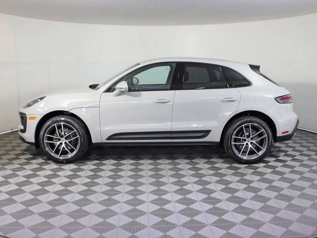 صورة 2 لـ 2026 Porsche MACAN