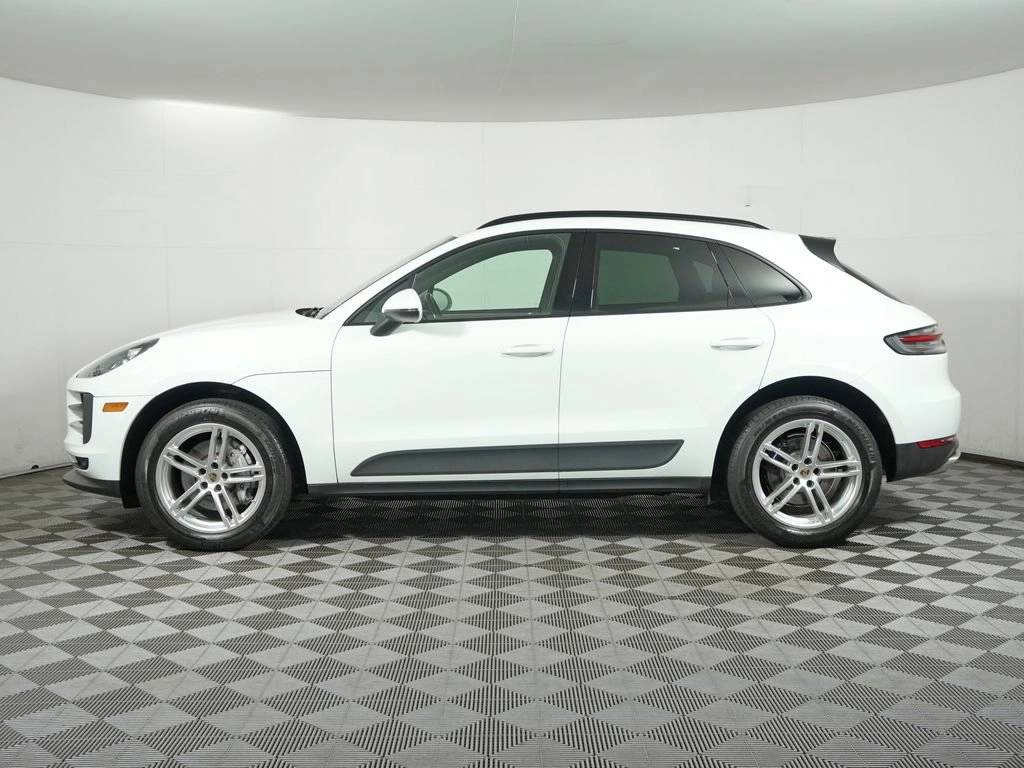 صورة 2 لـ 2021 Porsche MACAN