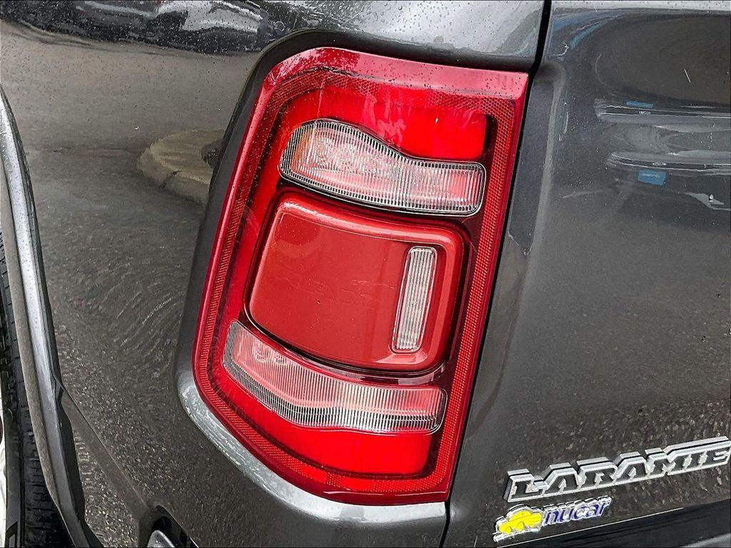 2021 RAM 1500 LARAMIE 缩略图 31