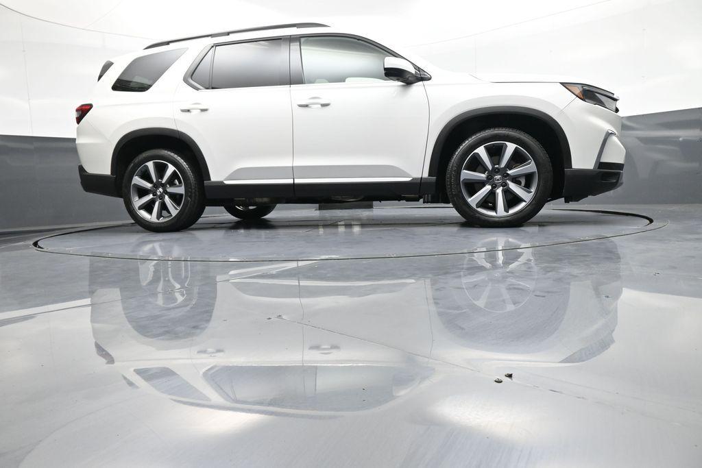 2025 Honda PILOT ELITE — миниатюра 32