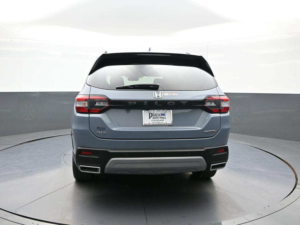 صورة 7 لـ 2023 Honda PILOT TOURING 8-PASSENGER