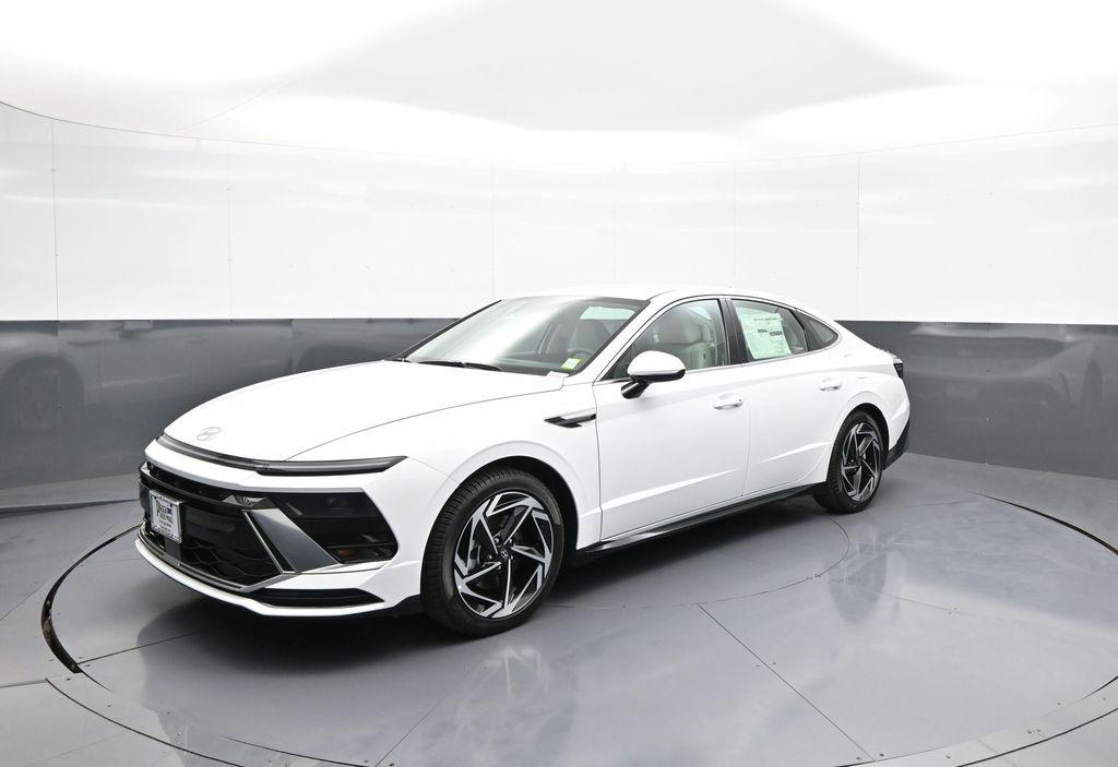 New 2026 Hyundai SONATA SEL