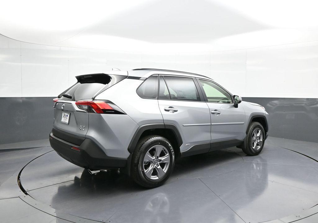 TOYOTA RAV4 - 6