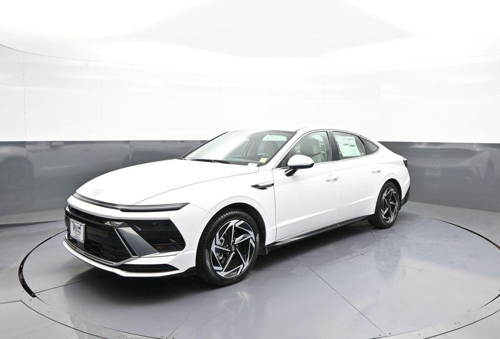 New 2026 Hyundai SONATA SEL