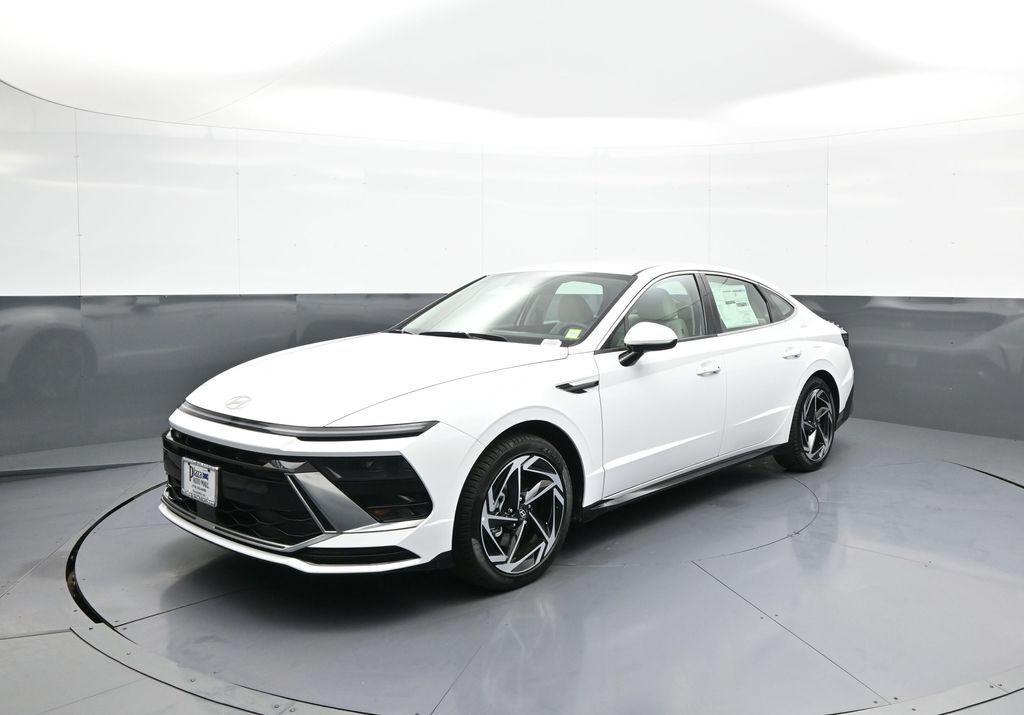 New 2026 Hyundai SONATA SEL