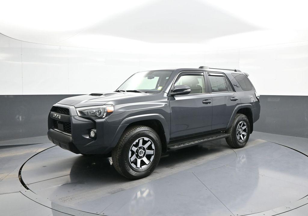 TOYOTA 4RUNNER - 10