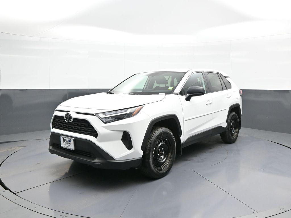 TOYOTA RAV4 - 1