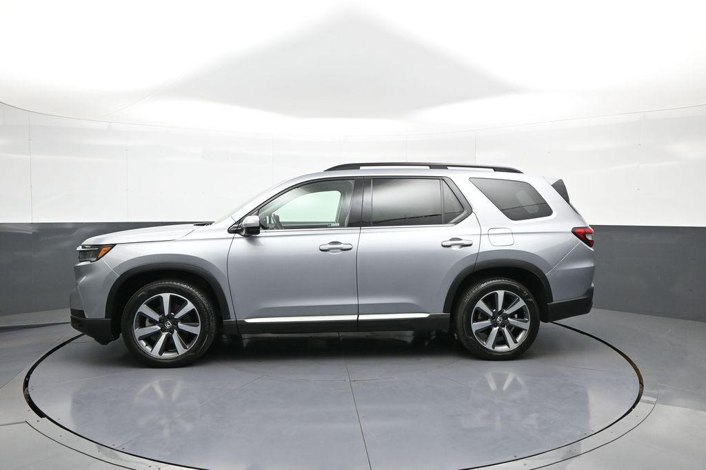 صورة 9 لـ 2024 Honda PILOT TOURING 8-PASSENGER