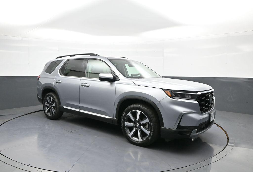 صورة 4 لـ 2024 Honda PILOT TOURING 8-PASSENGER