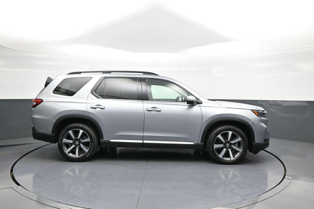 صورة 5 لـ 2024 Honda PILOT TOURING 8-PASSENGER