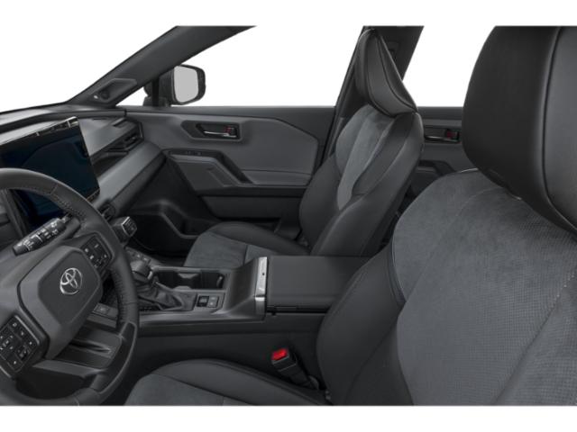 صورة 8 لـ 2026 Toyota RAV4 SE