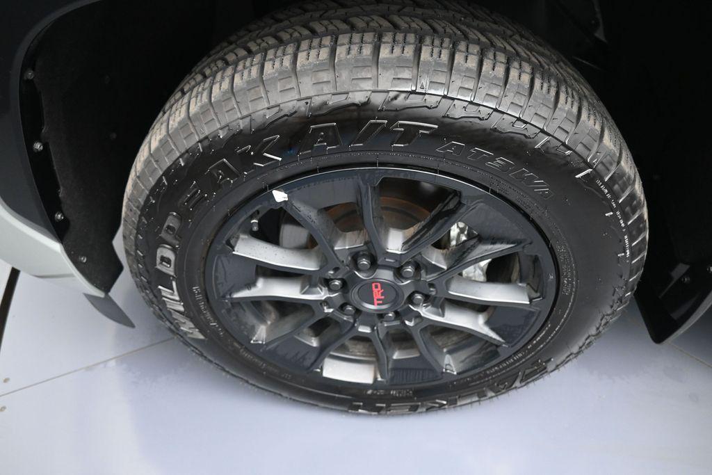 2026 Toyota SEQUOIA PLATINUM thumbnail 14