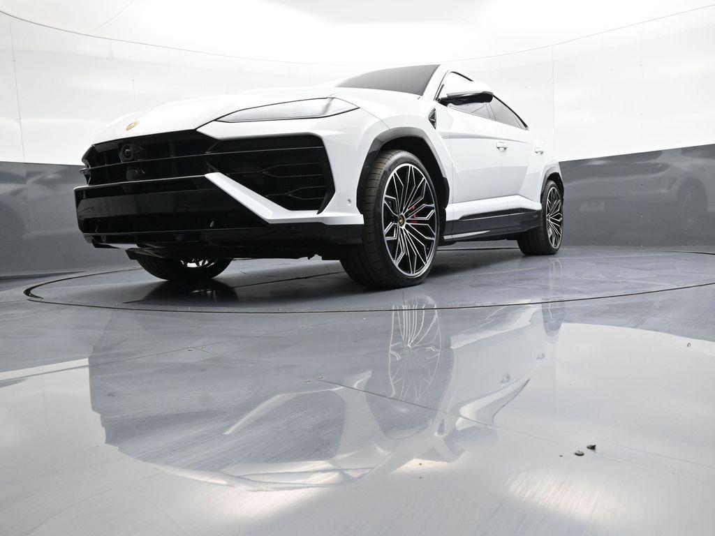 2025 Lamborghini URUS SE — миниатюра 33