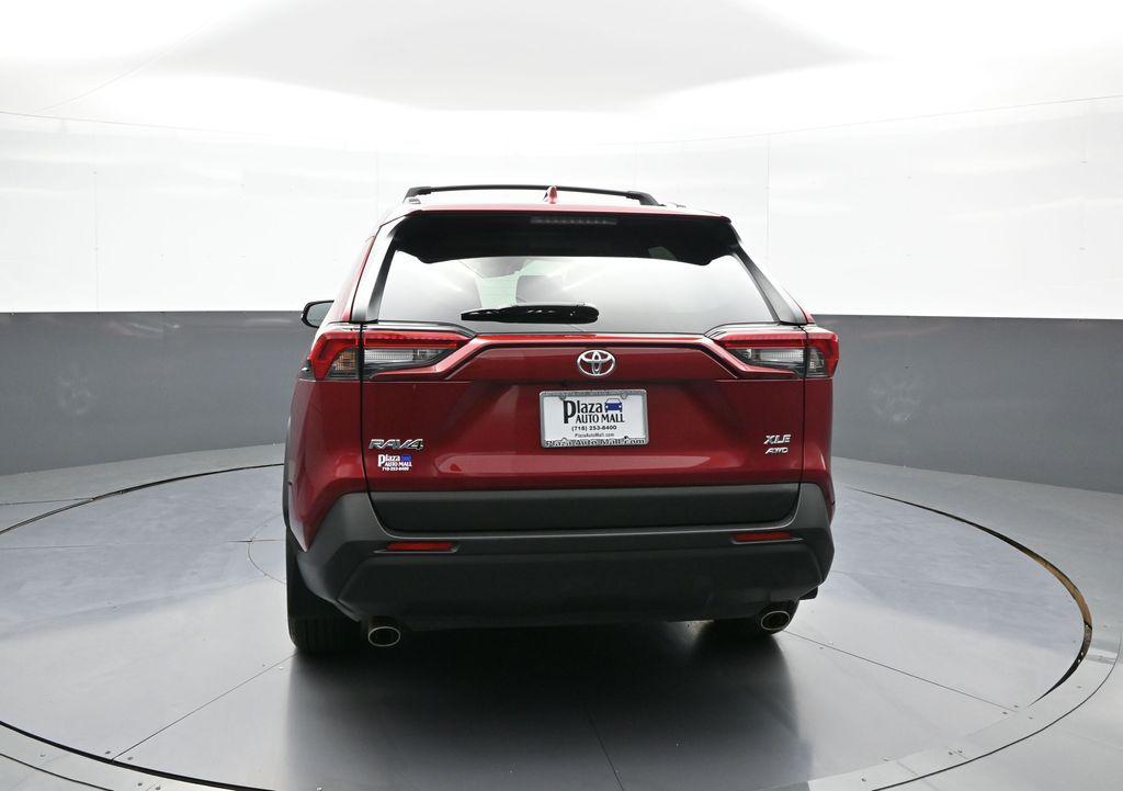 2025 Toyota RAV4 XLE 照片 7