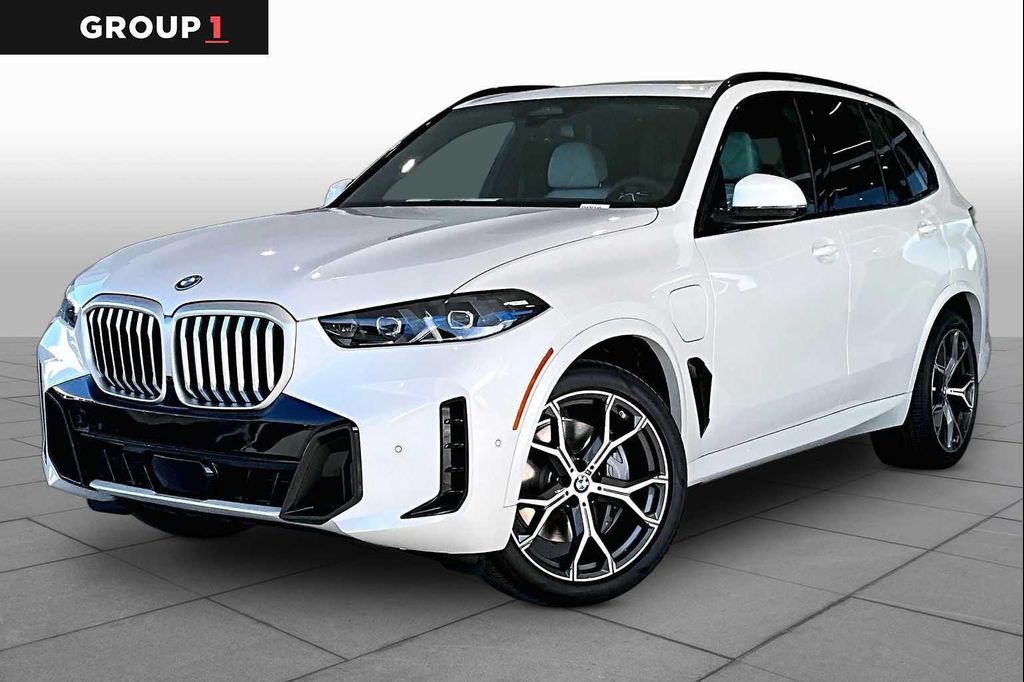 New 2026 BMW X5 PHEV xDrive50e