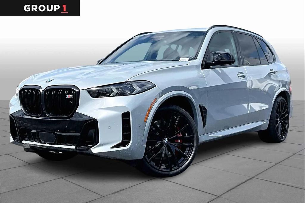 New 2026 BMW X5 M60i