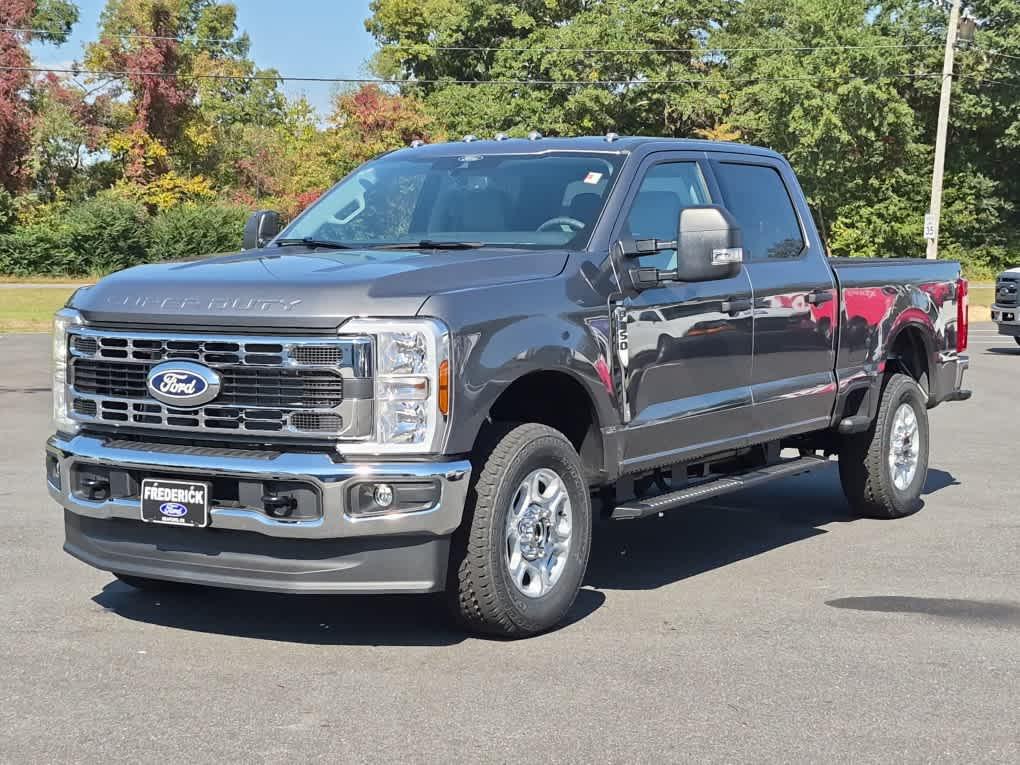 New 2027 Ford F-250 XLT