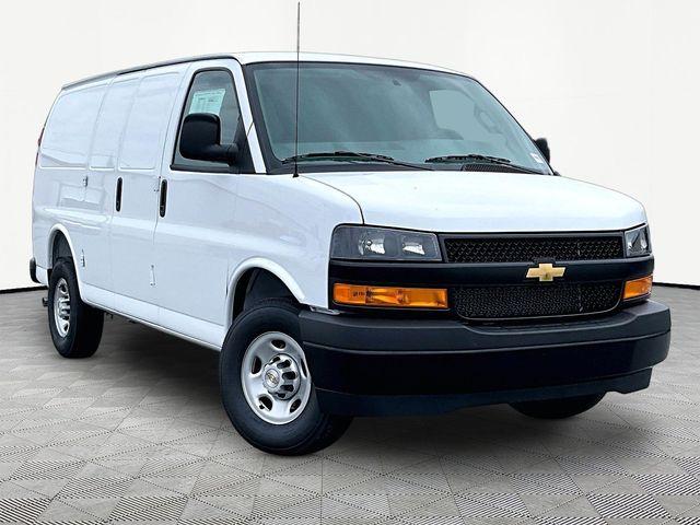 New 2026 Chevrolet Express 2500 Work Van