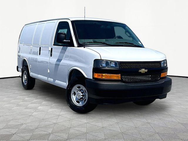 New 2026 Chevrolet Express 2500 Work Van