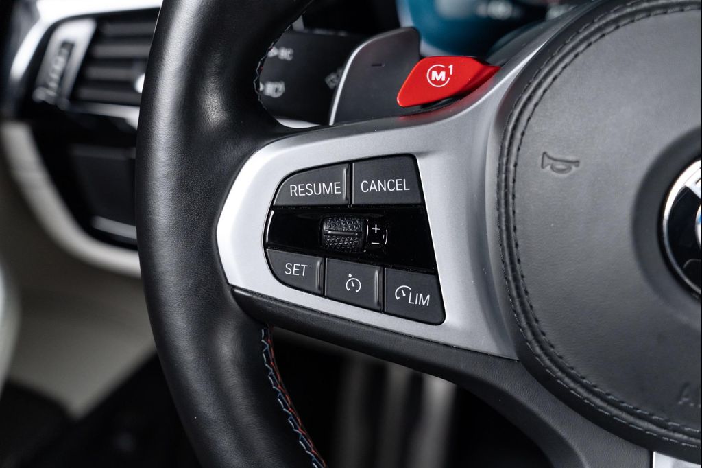 صورة مصغرة 49 لـ 2021 BMW M5 BASE