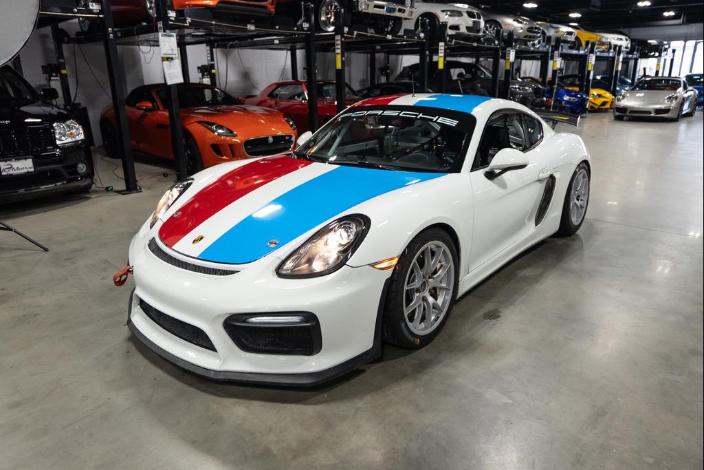 2016 Porsche Cayman