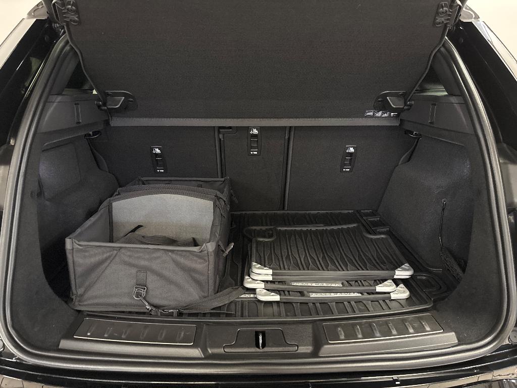 صورة مصغرة 27 لـ 2023 LAND Rover RANGE ROVER EVOQUE R-DYNAMIC S