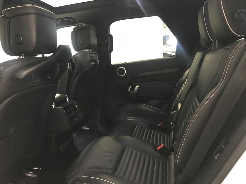صورة 15 لـ 2022 LAND Rover DISCOVERY P360 S R-DYNAMIC