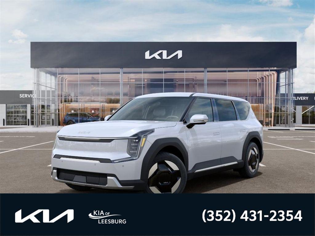 New 2026 Kia EV9 Light Long Range