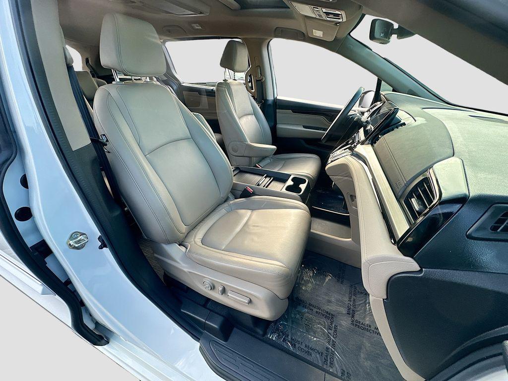 صورة 30 لـ 2021 Honda ODYSSEY TOURING
