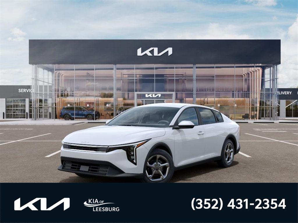New 2026 Kia K4 LXS