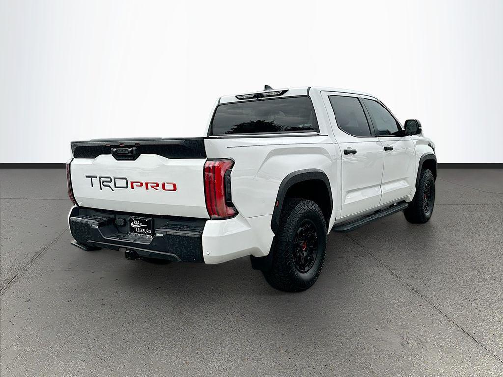 TOYOTA TUNDRA - 7