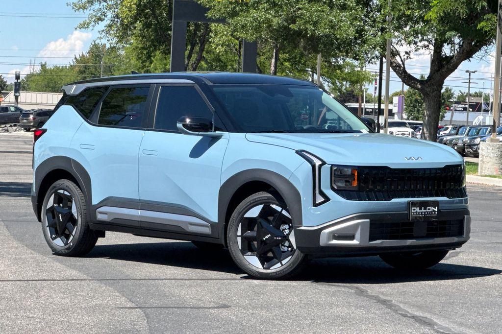 New 2027 Kia Seltos S