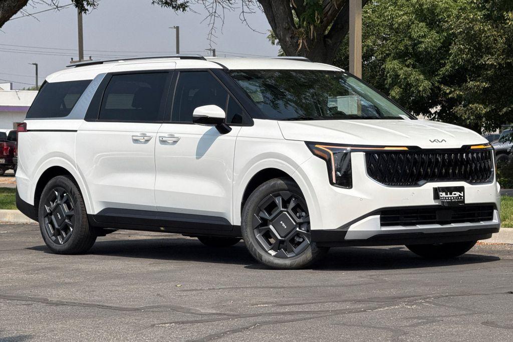 New 2026 Kia Carnival Hybrid EX