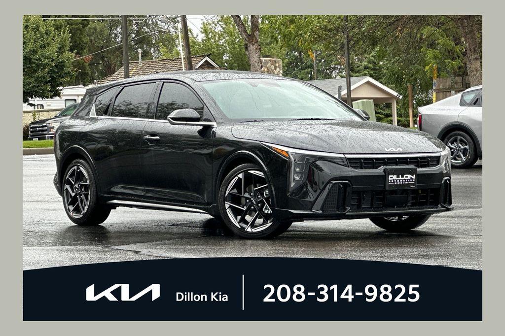 New 2026 Kia K4 GT-Line