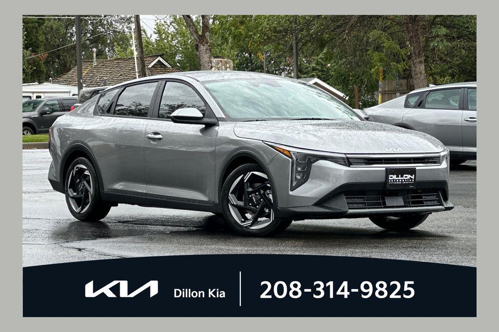 New 2026 Kia K4 EX