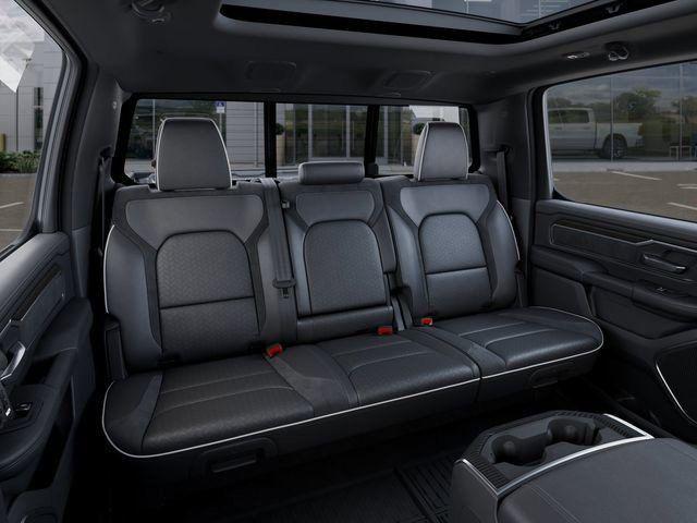 2026 RAM 1500 LARAMIE thumbnail 19